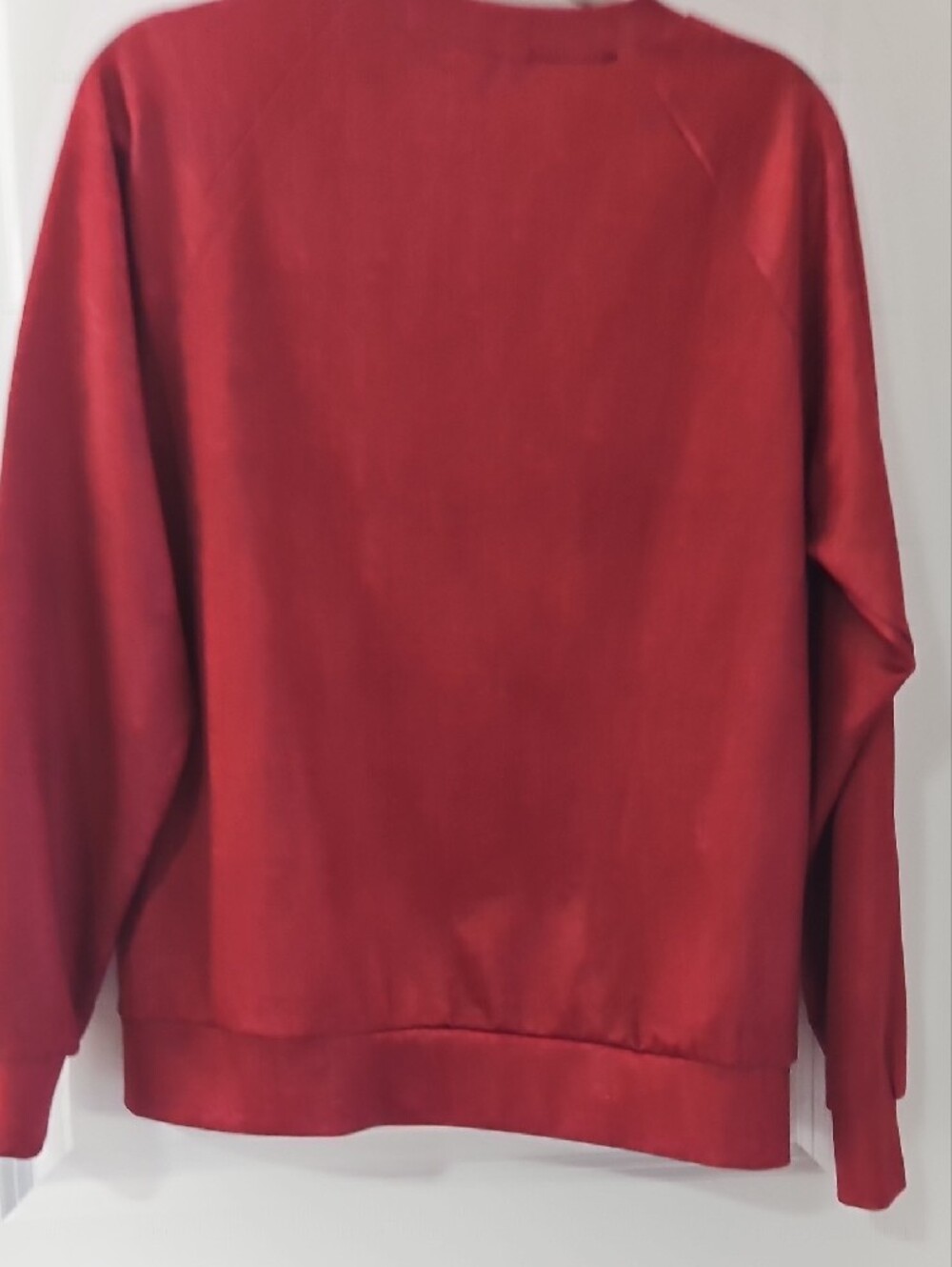 Yellowstone Dutton Ranch Red Sweatshirt - Picture 3 of 3